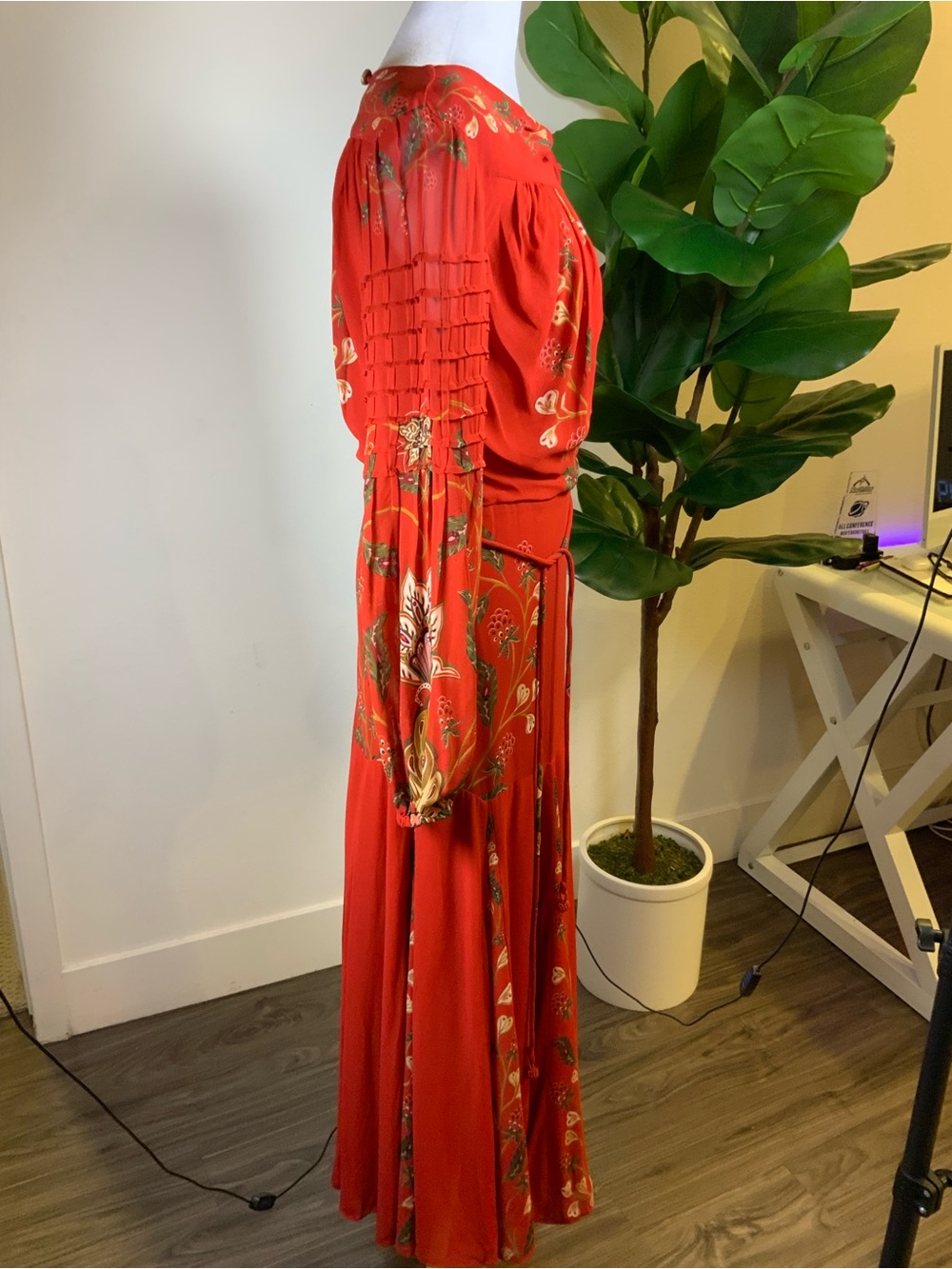 FARM Rio Red Floral-Embroidered Maxi Dress - Picture 6 of 16